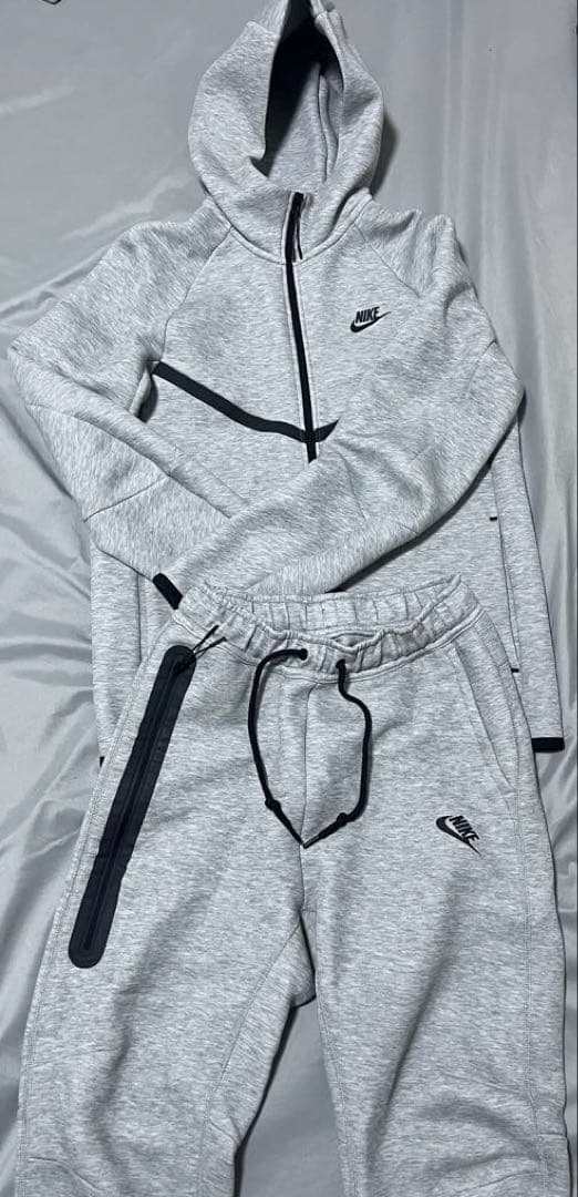 正規品 NIKE ナイキテックフリース 上下Sサイズ セットアップ ロゴ