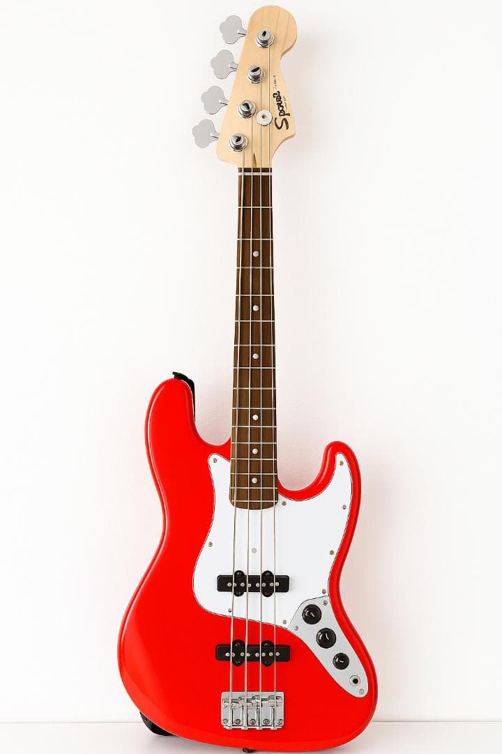 レッド ジャズベース スクワイヤ - メルカリ