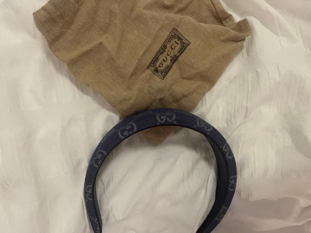 GUCCI グッチ GGキャンバス カチューシャ ブラック 美品 楽天市場】gucci カチューシャの通販