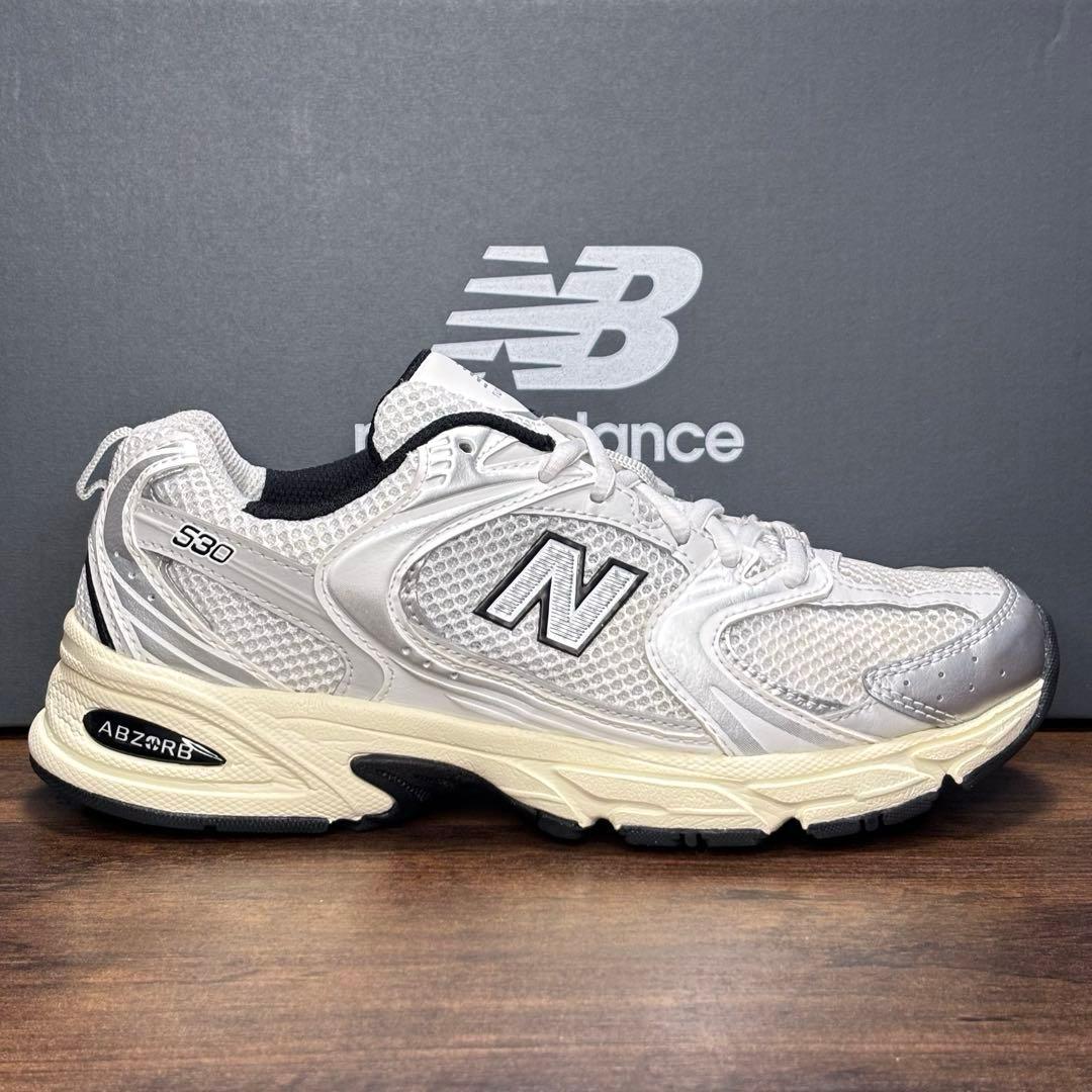 《BEAUTY&YOUTH》New Balance MR530 TA 23cm