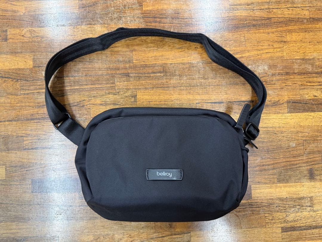 Bellroy Transit Sling 5L ブラック 0?w=800&h=450&fit=clamp&crop=