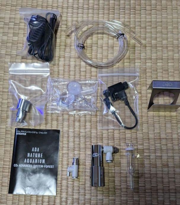 ADA CO2アドバンスシステム-フォレスト＋他社電磁弁＋おまけ（変換