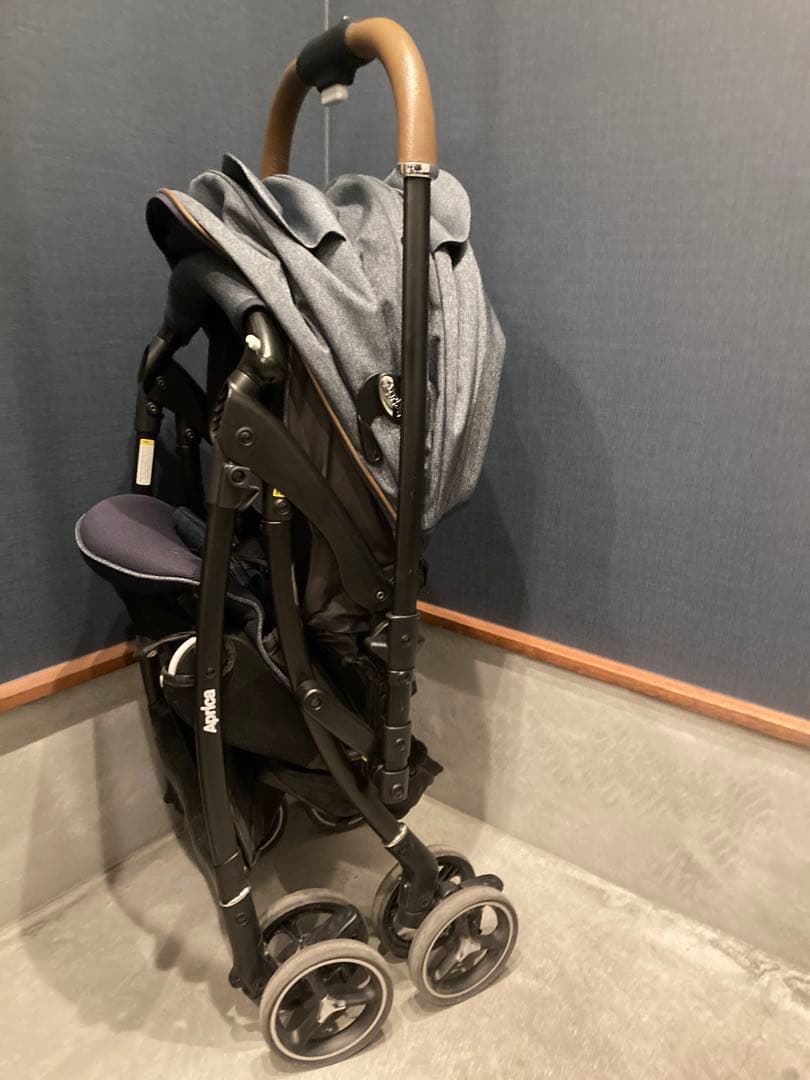 アップリカ ラクーナクッションフリー&ケラッタ防寒カバー&ニトリN