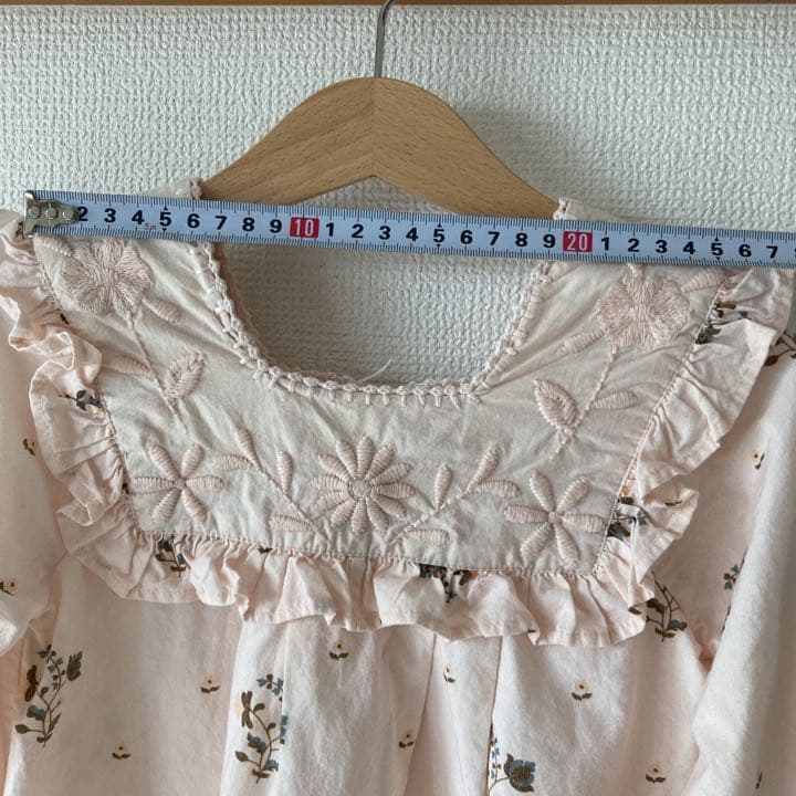 apolina×misha and puff コラボブラウス - メルカリ