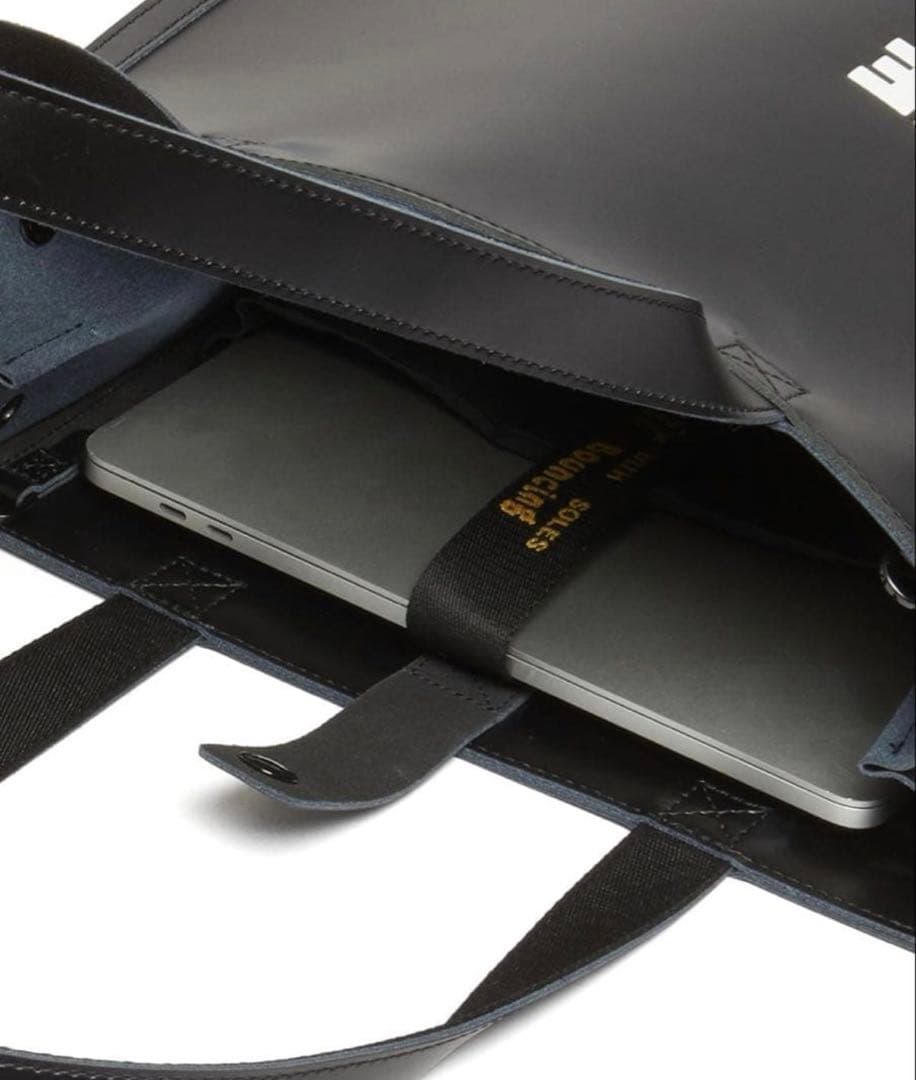 ドクターマーチン DR.MARTENS タグ付き 未使用 DNA TOTE - メルカリ