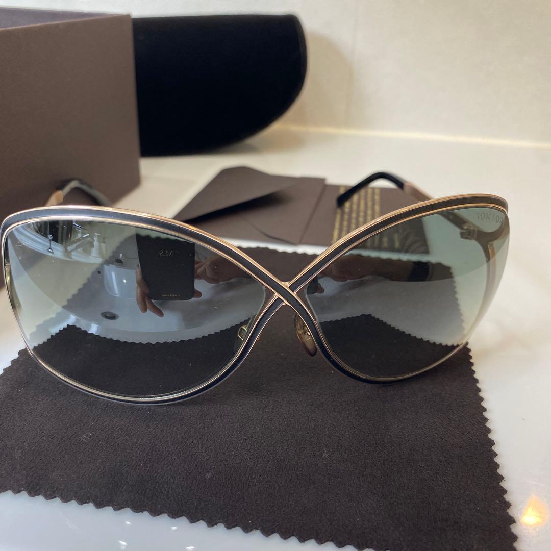 匿名・スピード発送 トムフォード バタフライサングラス 美品 レア品