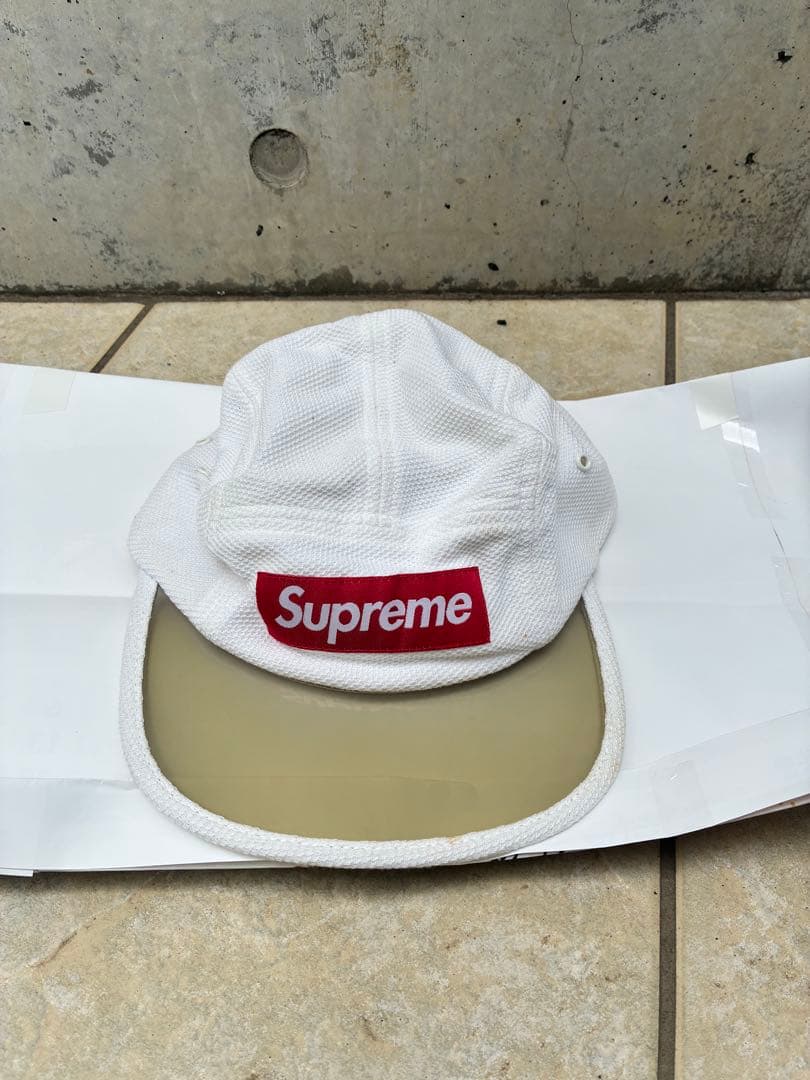 Supreme メッシュキャップ ホワイト - メルカリ