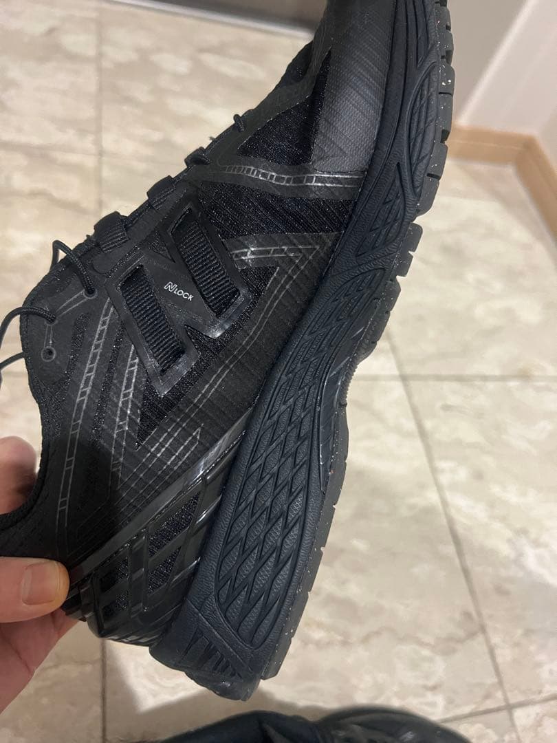 ニューバランス new balance 1906r ブラック　23.5cm