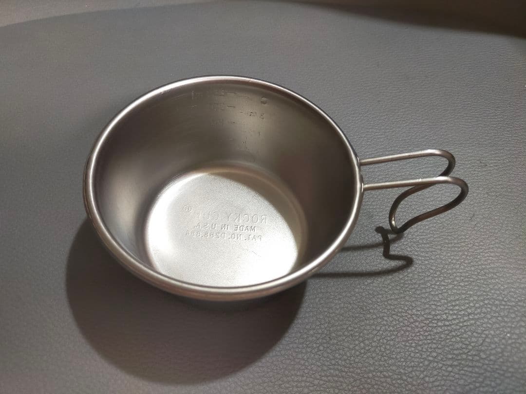 ロッキーカップ ハーフパイント R刻印 VINTAGE ROCKY CUP<BR>ロッキーカップ 1/2PINT<BR>シェラカップ