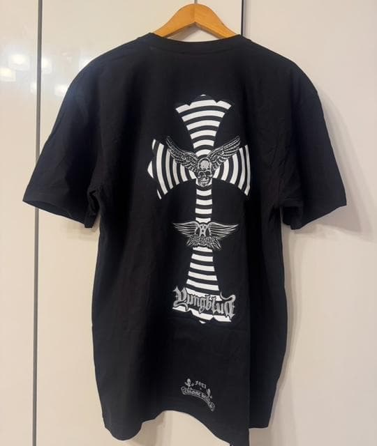 青山店限定！ CHROME HEARTS aero smith コラボ tee - メルカリ