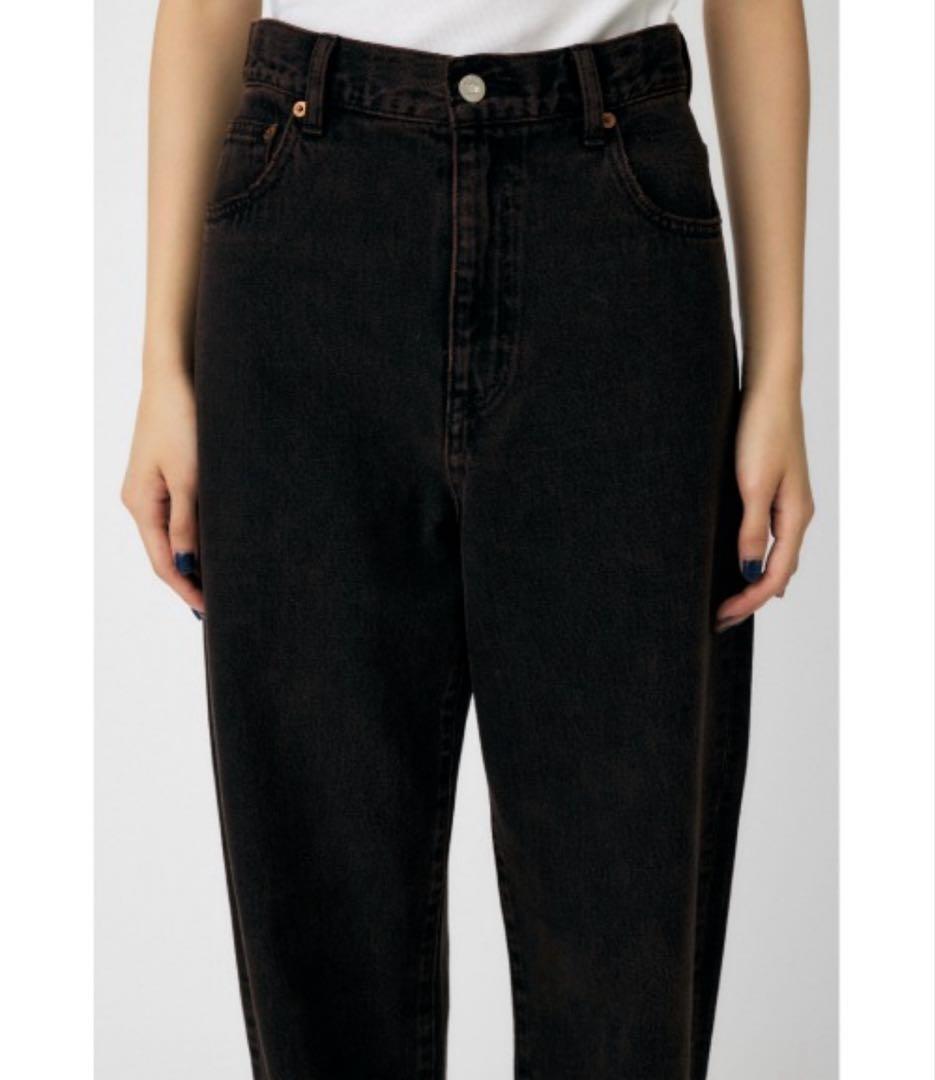 完売 MIDRISE LOOSE テーパードデニム moussy 大屋夏南 - メルカリ