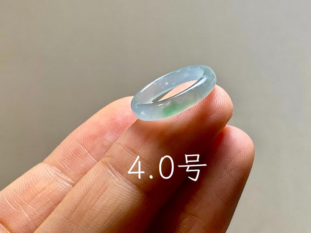 L16-151 ピンキーリング 氷種 4.0号若緑グアテマラ産A貨本翡翠くりぬき