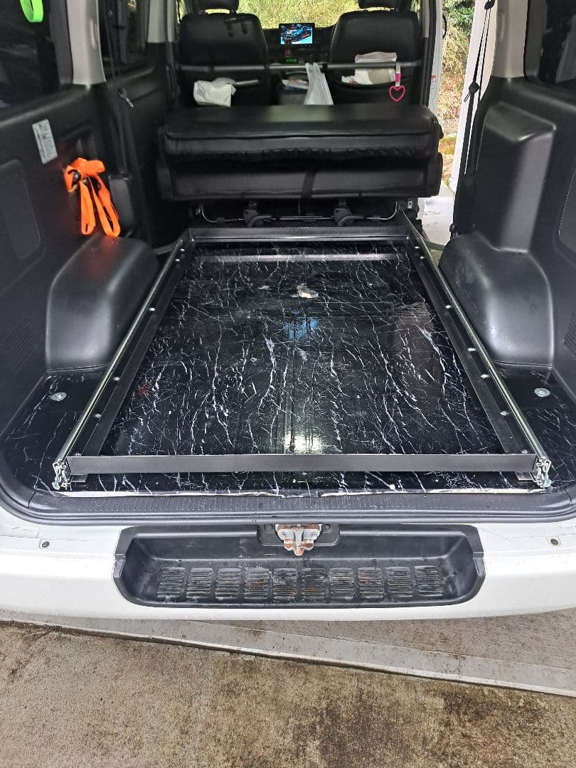 ハイエーススライドフロア 引手ポール付き - メルカリ