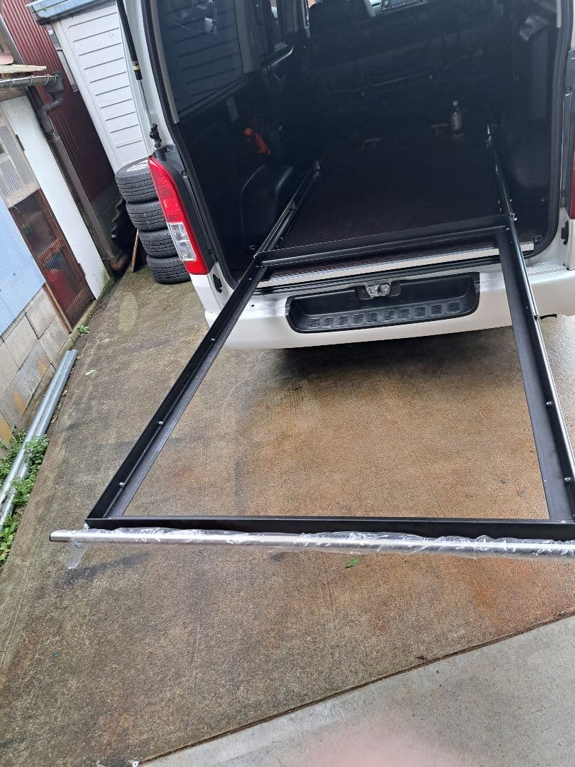 ハイエーススライドフロア 引手ポール付き - メルカリ
