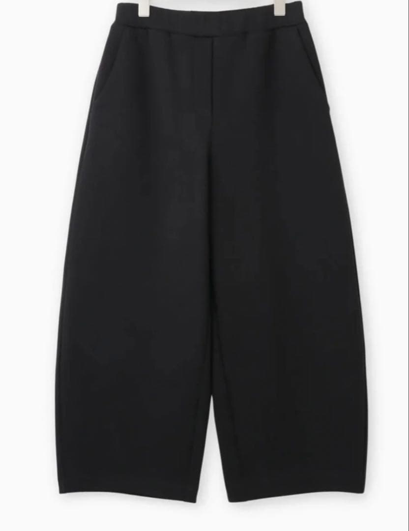 BEATRICE☆今期新品未使用ストレッチダンボールバレルパンツ38 - メルカリ