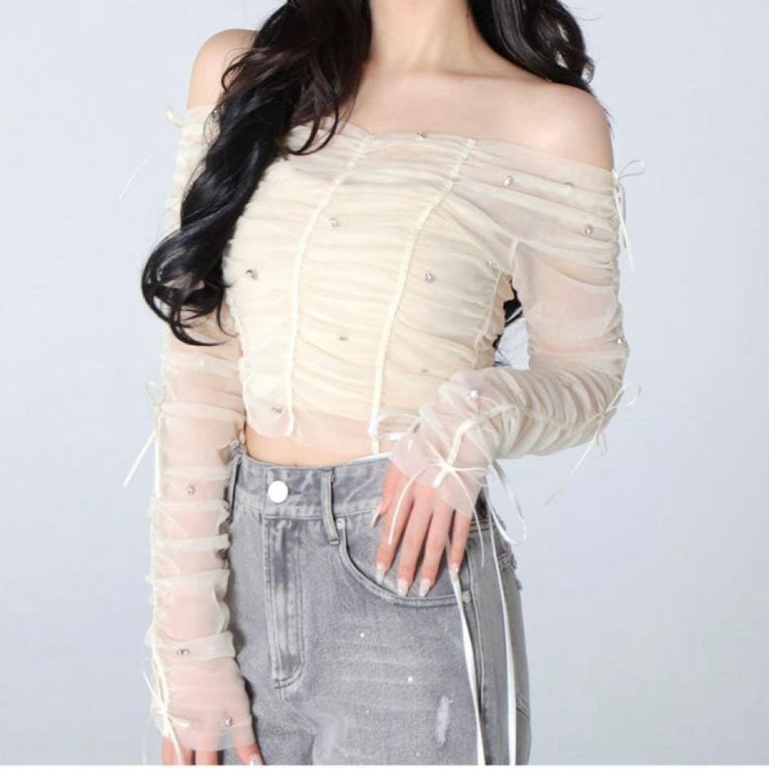 M me eme サイドリボン ビジュー オフショル シアートップス IVOLY M me eme 23 AW collection “ Sweet October 1st “ NEW ARRIVAL