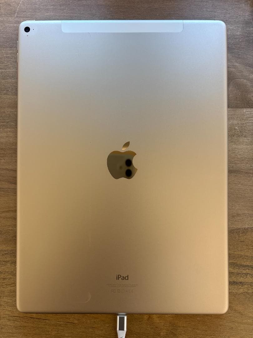 iPad Pro (12.9インチ) 128GB ゴールド 第一世代 - メルカリ