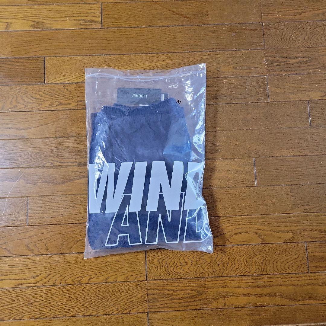 wind and seaコーデュロイパンツです。