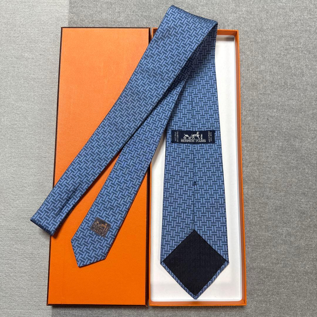美品 エルメス ネクタイ 青紺 H柄 シルクジャガード|mercariメルカリ