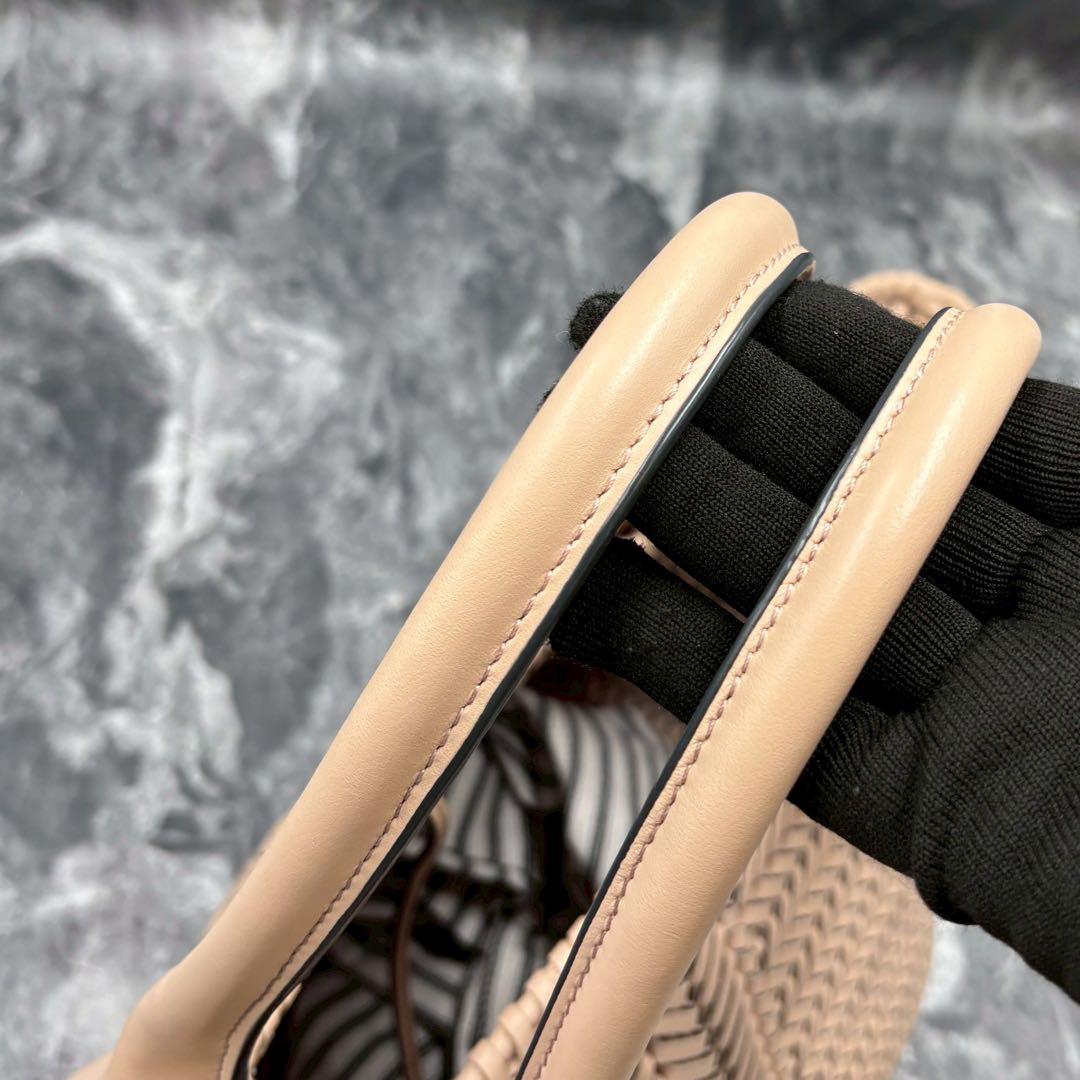 こにゃん 様専用✨アニヤハインドマーチ ニーソン トートバッグ - メルカリ