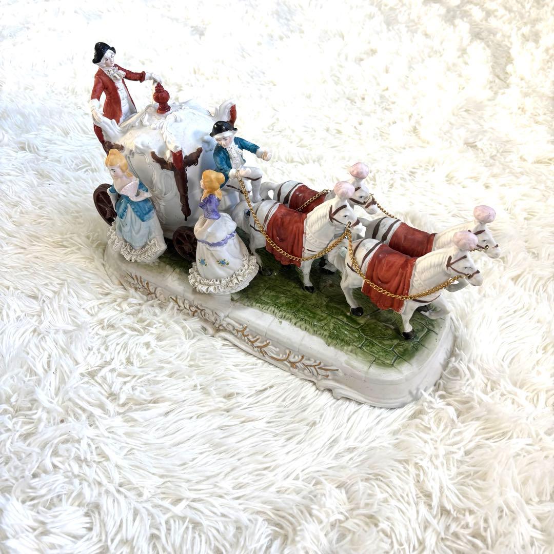 加藤工芸 瀬戸マイセン 4頭立て馬車 レース衣装貴婦人 紳士 馬車