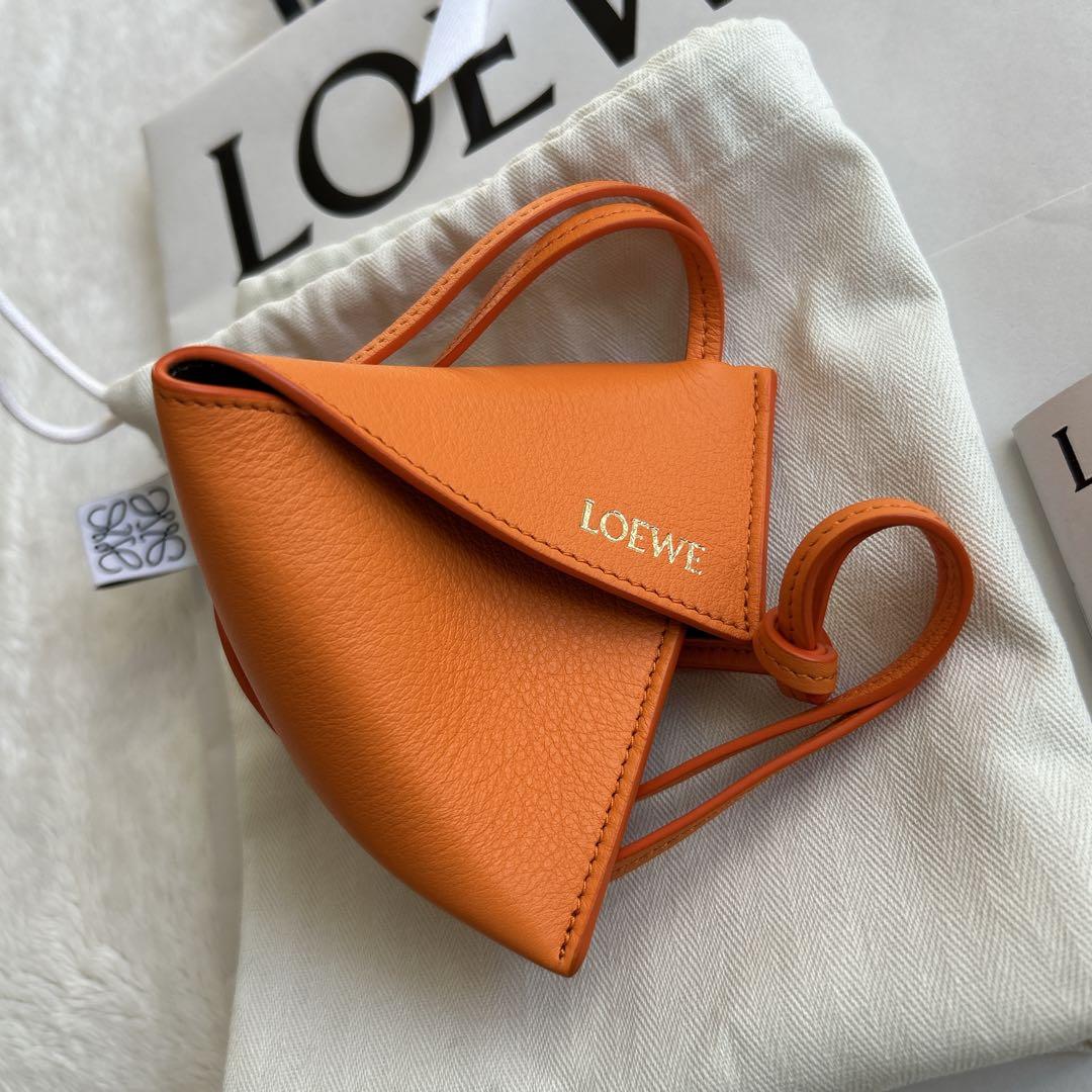 新品未使用】ロエベ LOEWE パズル フォルド チャーム - メルカリ