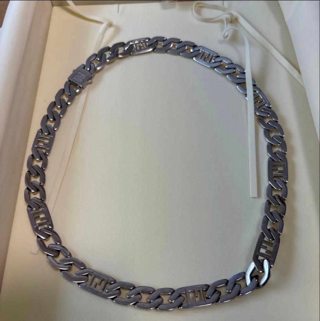 FENDI FFロゴ　ネックレス　カーブチェーン スクエアトップ　箱付き FENDI(フェンディ) ズッカ スクエアトップ 喜平チェーンネックレス