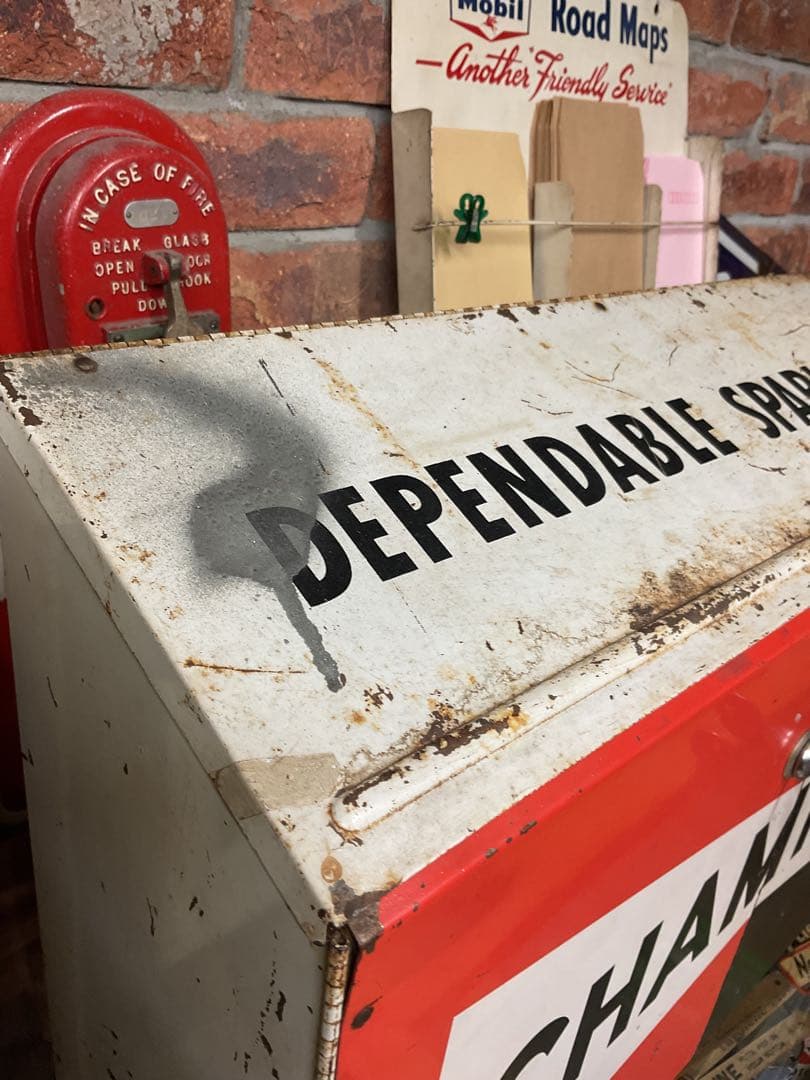 USAチャンピオン プラグキャビネット 2 - メルカリ