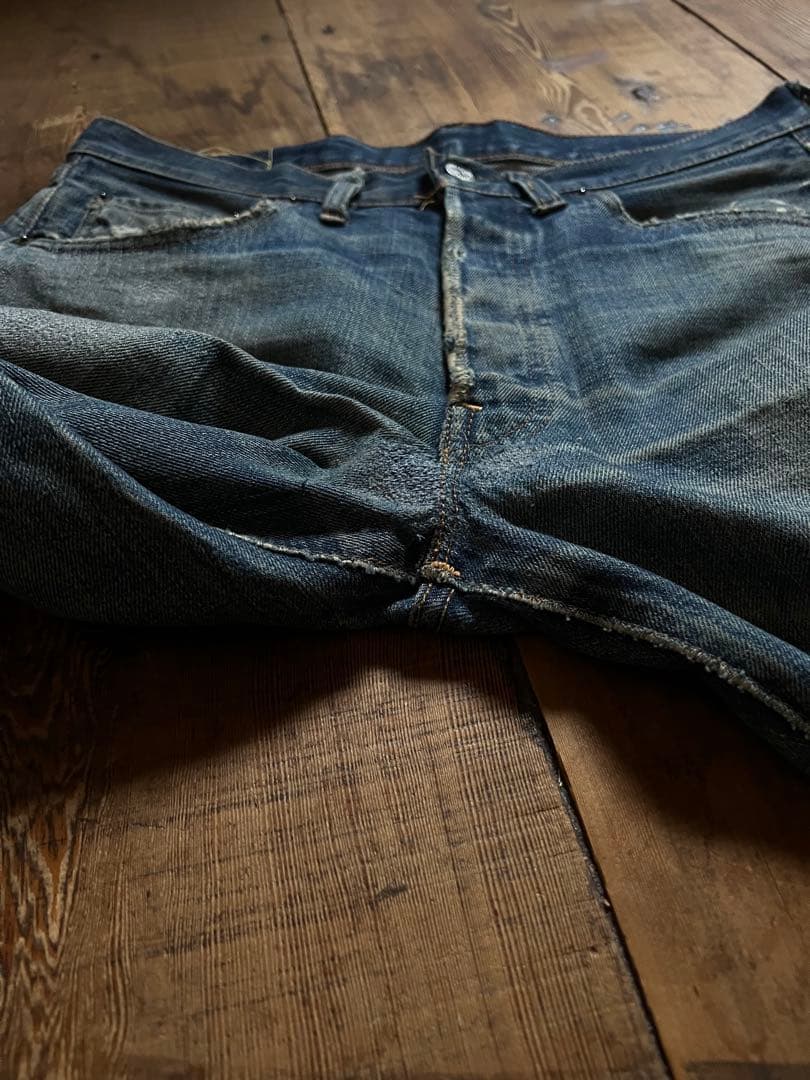 あ*か様 60s levi's 501 BIGE Sタイプ後期 ゴールデンサイズ - メルカリ