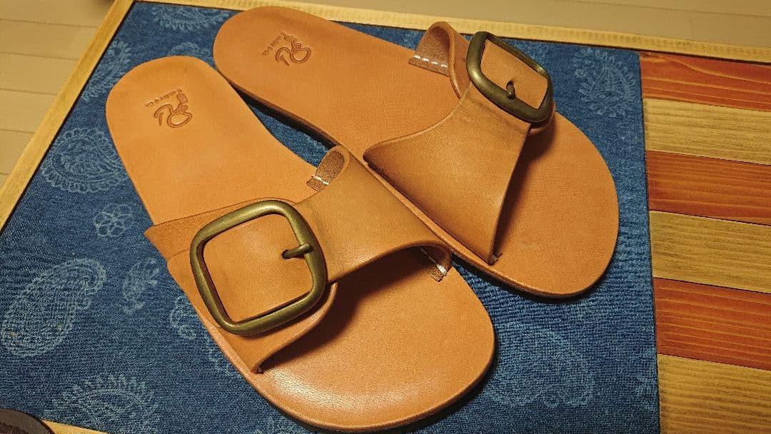 アールアトリエ　レザーサンダル 中目黒で人気のレザークラフトアトリエ‼️な、なんと、、サンダルを