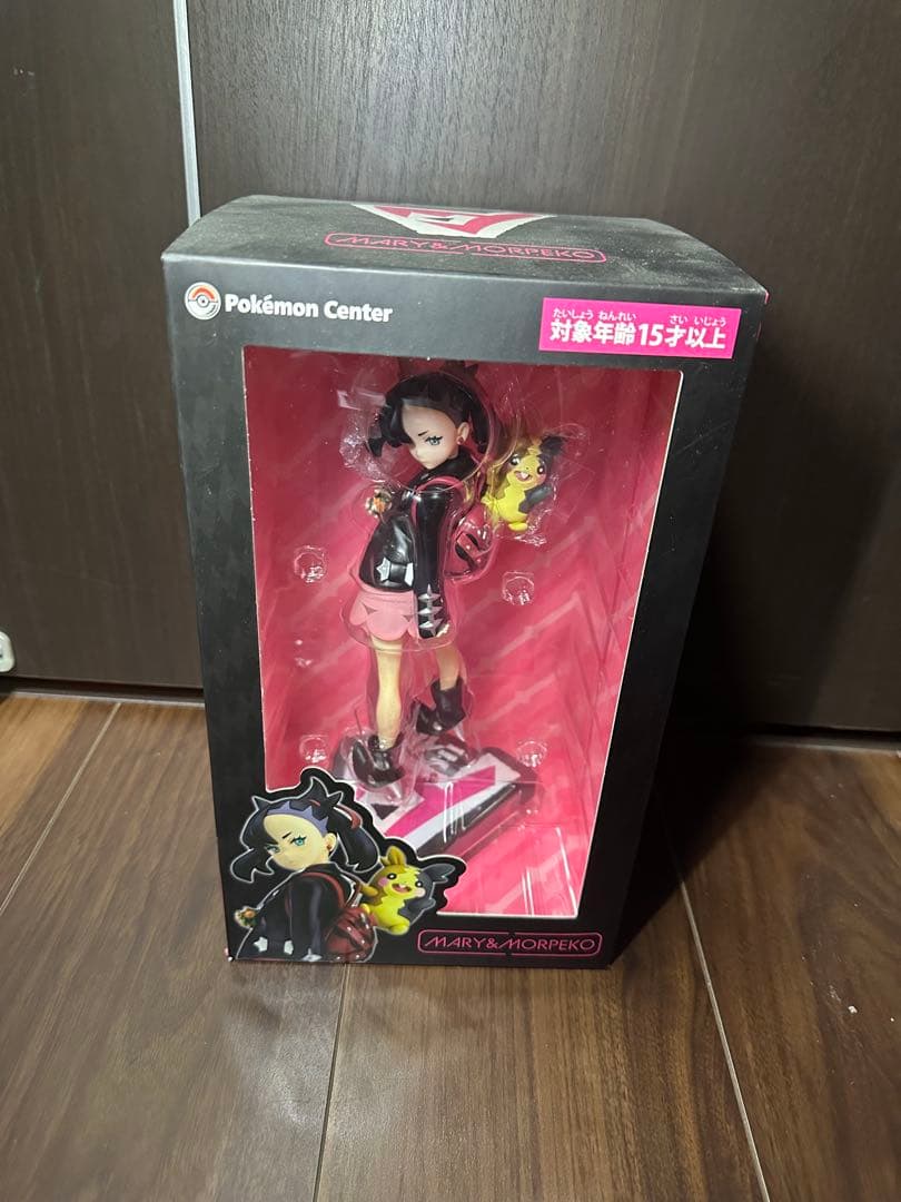 ポケモンセンターオンライン受注生産フィギュア　マリィ&モルペコ クリアファイル付 ポケモンセンターオンラインで、「フィギュア マリィ&モルペコ」の受注