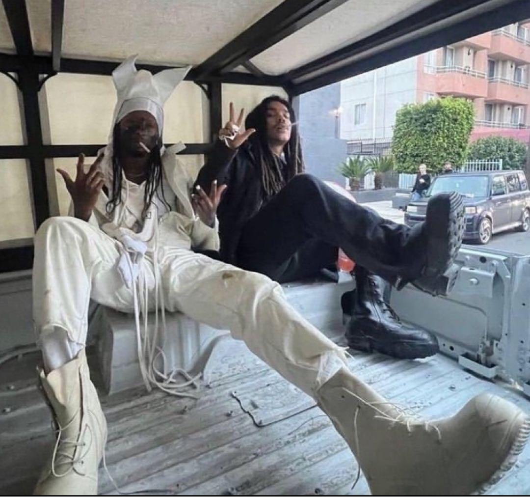 bunny boots ミッキーマウスブーツ 8R バニーブーツ - メルカリ