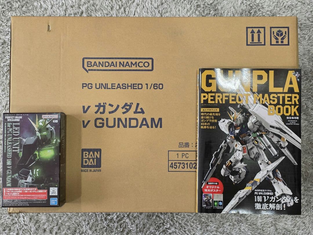 PG UNLEASHED 1/60 ニューガンダム LED ムック本 セット BANDAI SPIRITS PG UNLEASHED 1/60 νガンダム & LEDユニット セット