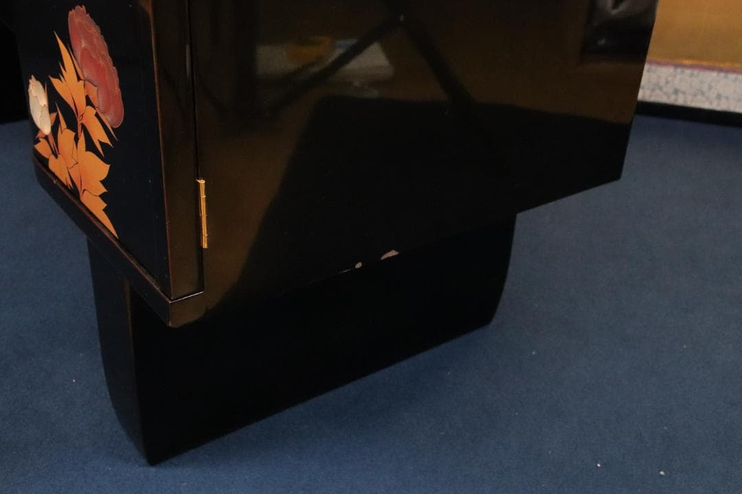 枝垂れ桜様専用、高級輪島塗 黒漆塗り 芍薬蒔絵 台 ドレッサ 三面鏡