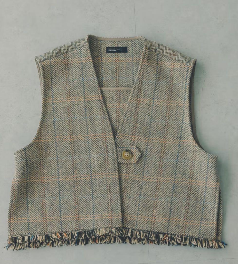 北欧暮らしの道具店 ヘリンボーン柄のウールベスト - メルカリ