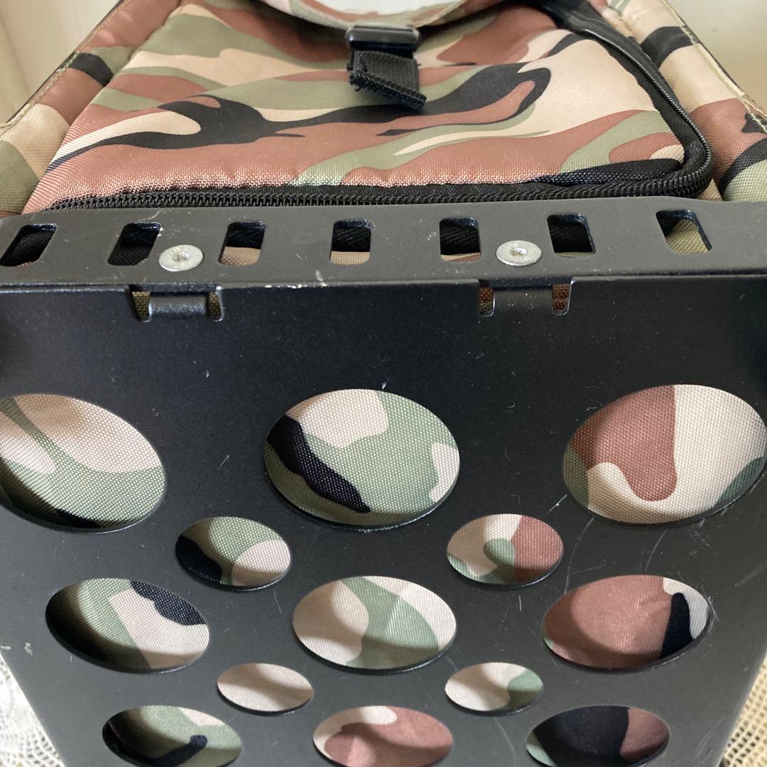 ズーカZUCA 座れるキャリーバッグ カモフラージュ柄 キャリーカート 35L