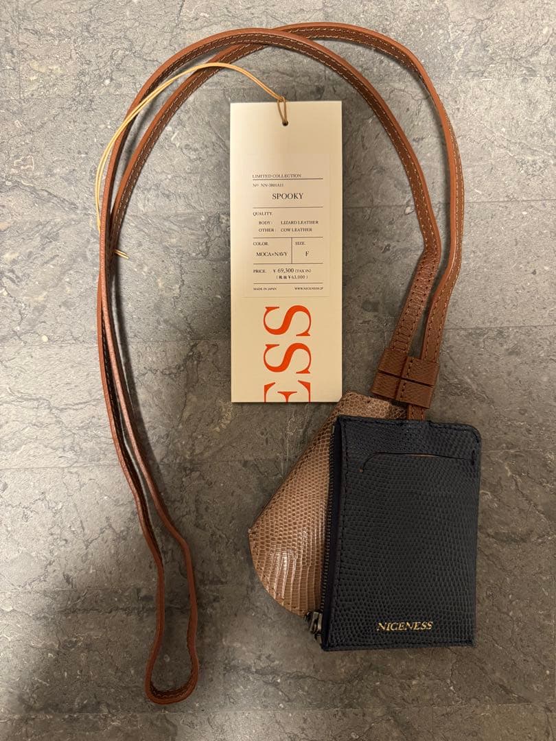 NICENESS SPOOKY MOCA × NAVY - メルカリ