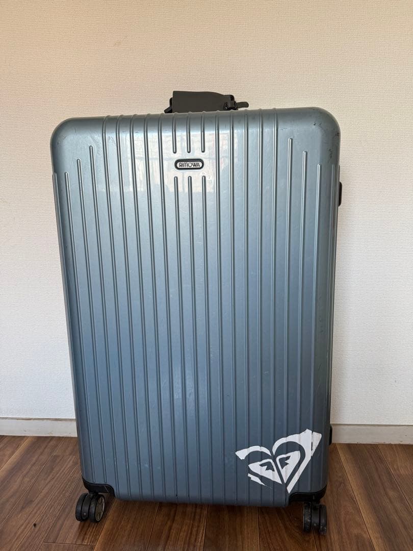 RIMOWA キャリーケース　(必ず説明を読んでください) phamu hqdefault.jpg