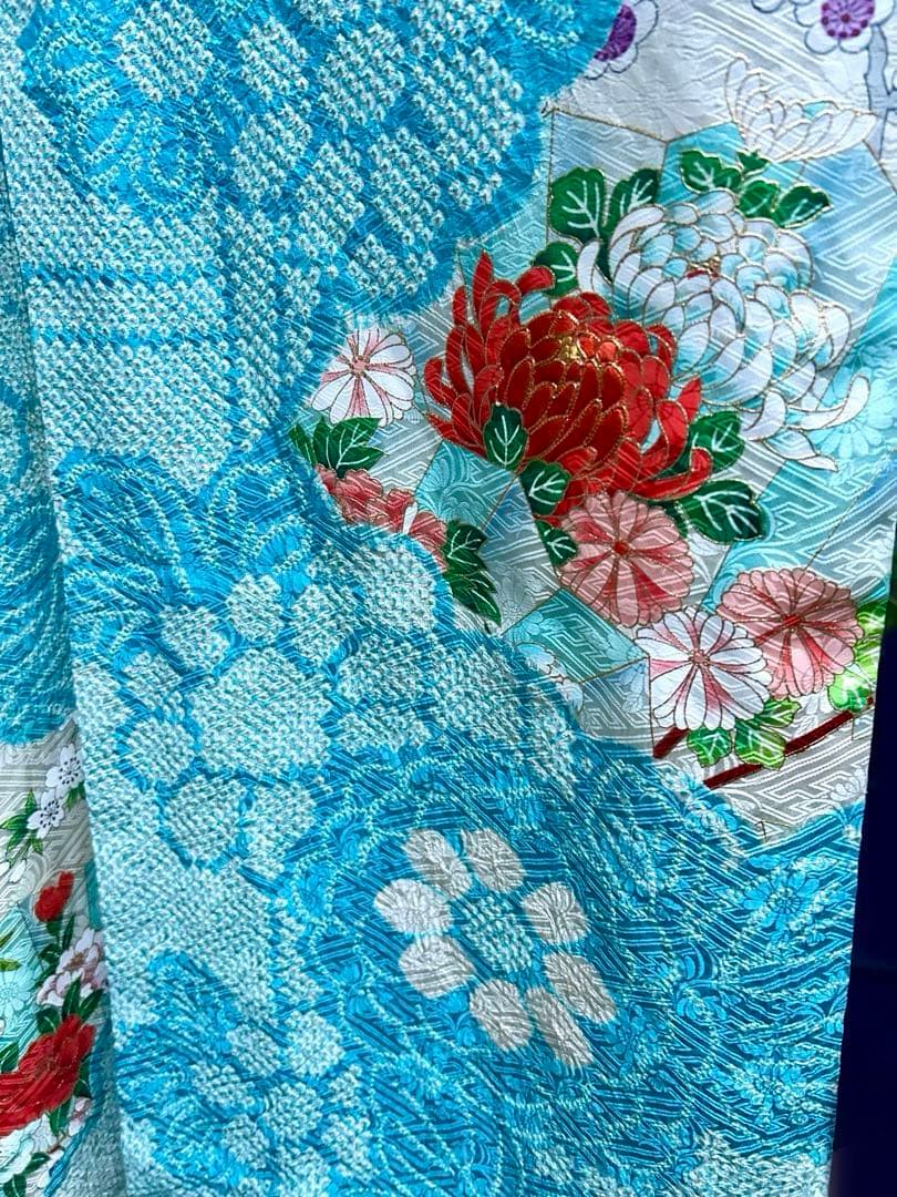最高級 絞りと刺繍 水色 オレンジ系花柄 金駒刺繡 金糸 振袖 着物
