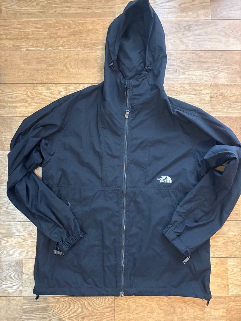 ノースフェイス　NP71830 コンパクトジャケット　ナイロンジャケット　黒 THE NORTH FACE（ザ ノースフェイス） ナイロンジャケット (ザ・ノース