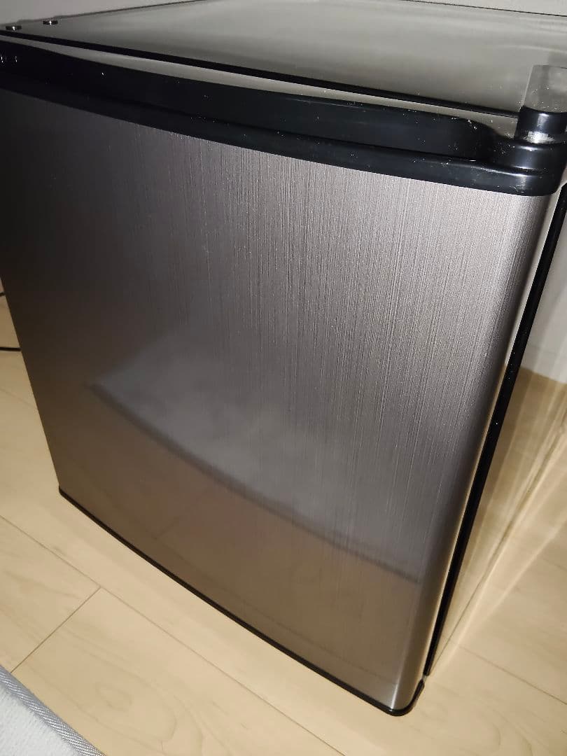 ヘアライン調 小型冷蔵庫 おまけ付き