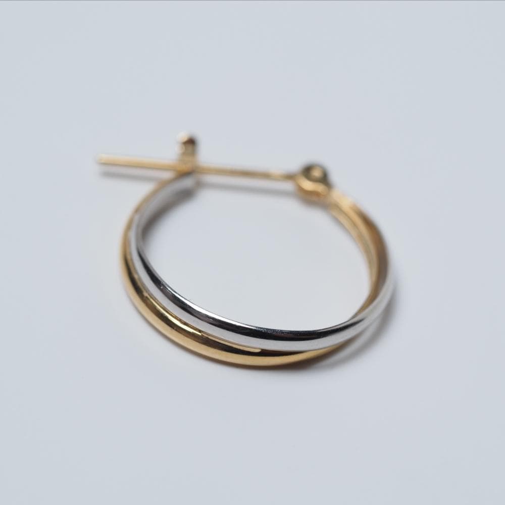 片耳 K18 フープ ピアス クロッシング 18金 ゴールド 楽天市場】K18フープピアス(クロス/クロッシング)(18金 18k ゴールド製