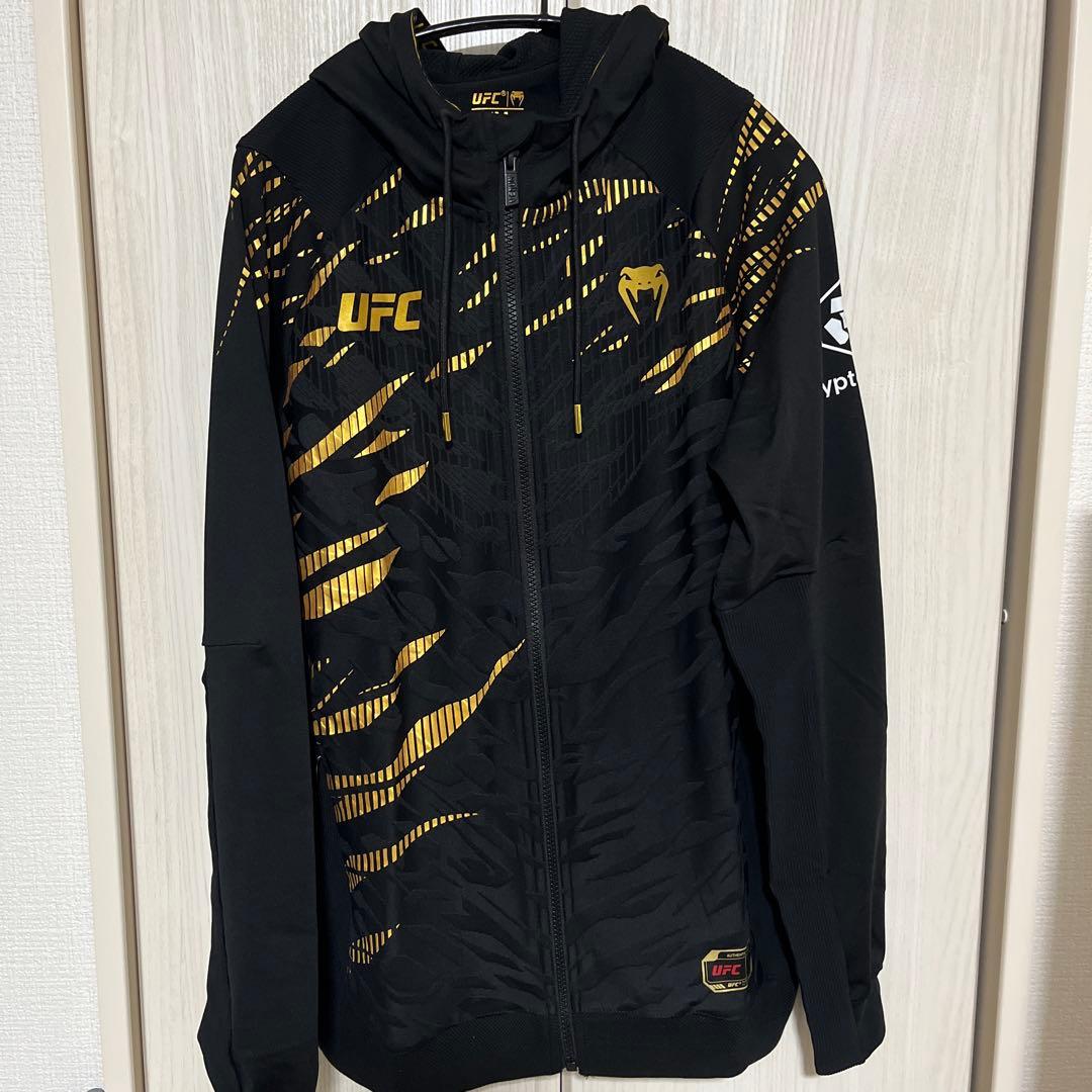正規品 Venum UFC ジップパーカー Mサイズ Rizin パーカー - メルカリ