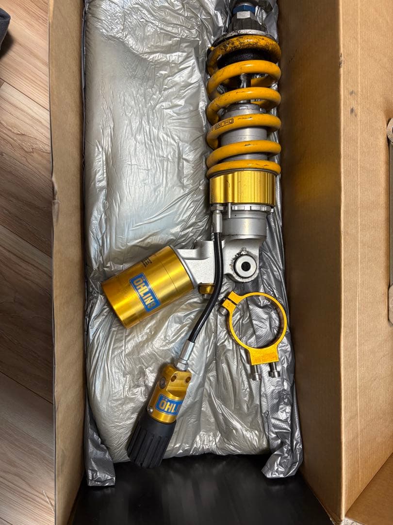 CBR1000RR オーリンズ社製　リアサスペンション OHLINS（オーリンズ） リアショックアブソーバー CBR1000RR HONDA