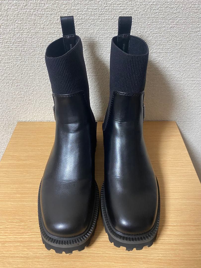 ニットソックス リッジッドソールチェルシーブーツ ニットソックス リッジッドソールチェルシーブーツ（ブーツ）｜CHARLES