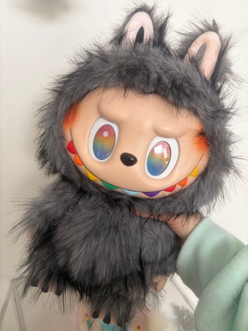 黒 ジモモ BIGサイズ ぬいぐるみ レア labubu ZIMOMO ラブブ 黒 ジモモ BIGサイズ ぬいぐるみ レア labubu ZIMOMO ラブブ - メルカリ