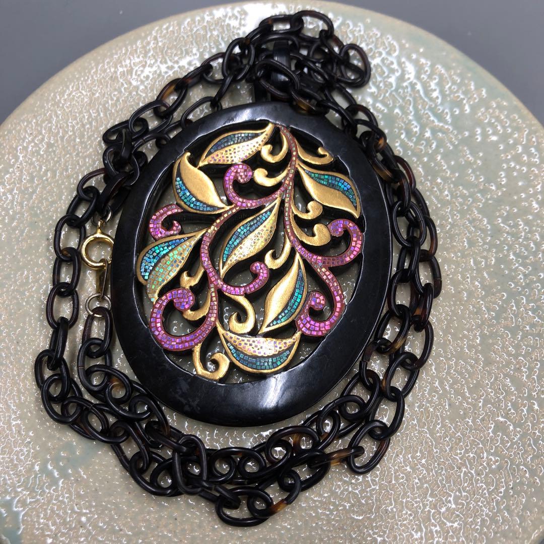 本鼈甲　金蒔絵　螺鈿　ネックレス　作家もの　武山　べっ甲　鼈甲 Yahoo!オークション -「蒔絵」(べっ甲) (ネックレス、ペンダント)の