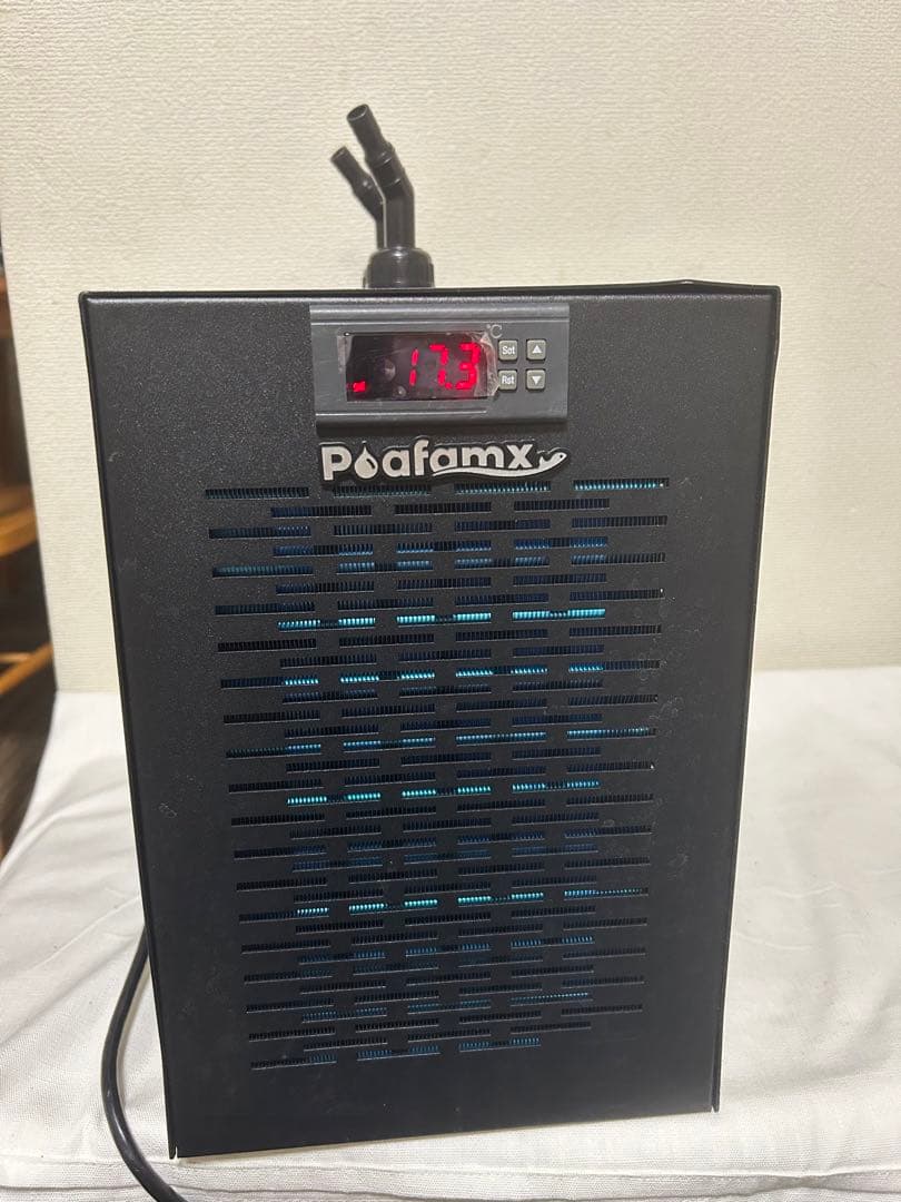【841】Poafamx 水槽クーラー 15-24℃調整可能 Amazon | Poafamx 水槽クーラー 15-40℃調整可能 60L 冷却と加熱両用