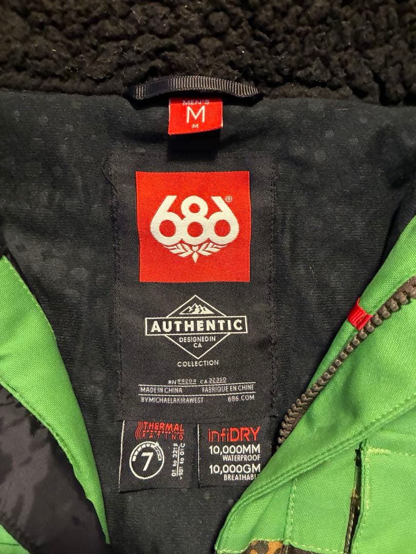 スノーボードウェアセット 686 （ジャケット・パンツ・手袋・ゴーグル）