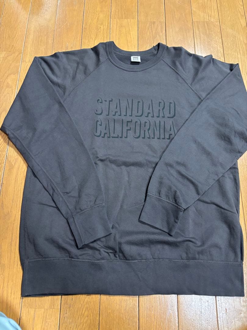 スタンドカルフォルニア SD Pima Crew Logo Sweat SD Pima Crew Logo Sweat : STANDARD CALIFORNIA OFFICIAL ONLINE STORE